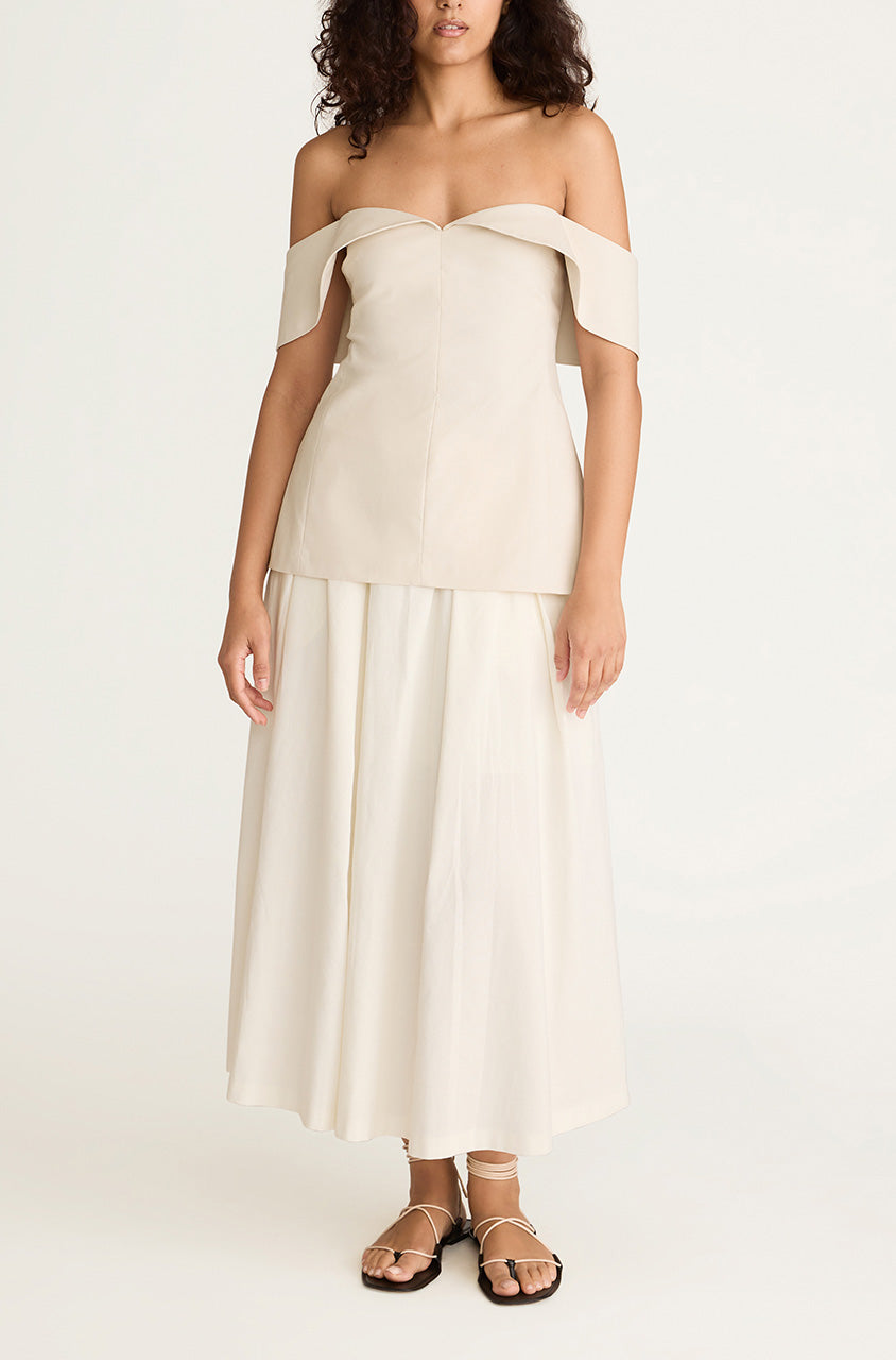 White Navy Structured Off-Shoulder Top Cotton Sateen Draped Shoulder Top in Snow by Rebecca Taylor