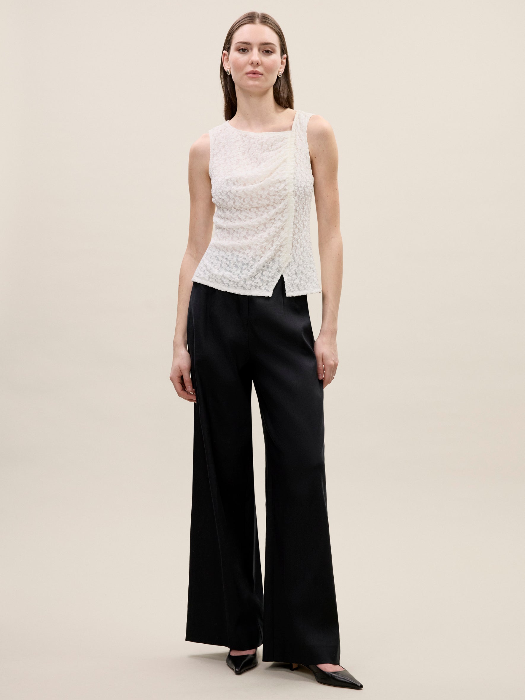 Fiona Stretch Lace Top