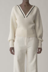 Novelty Wool Victorian Slv V Neck