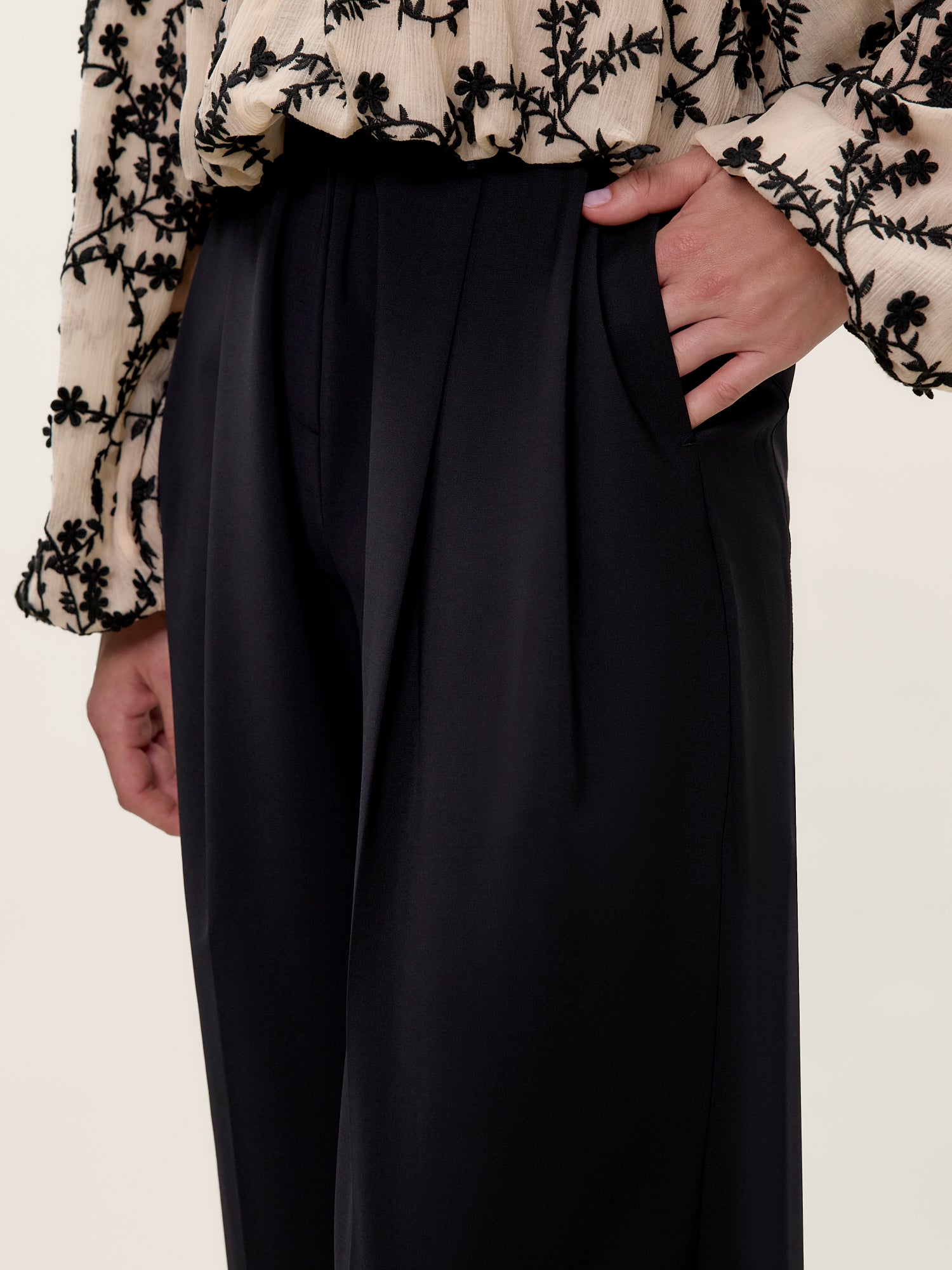  Stevie Pant in Black by Rebecca Taylor